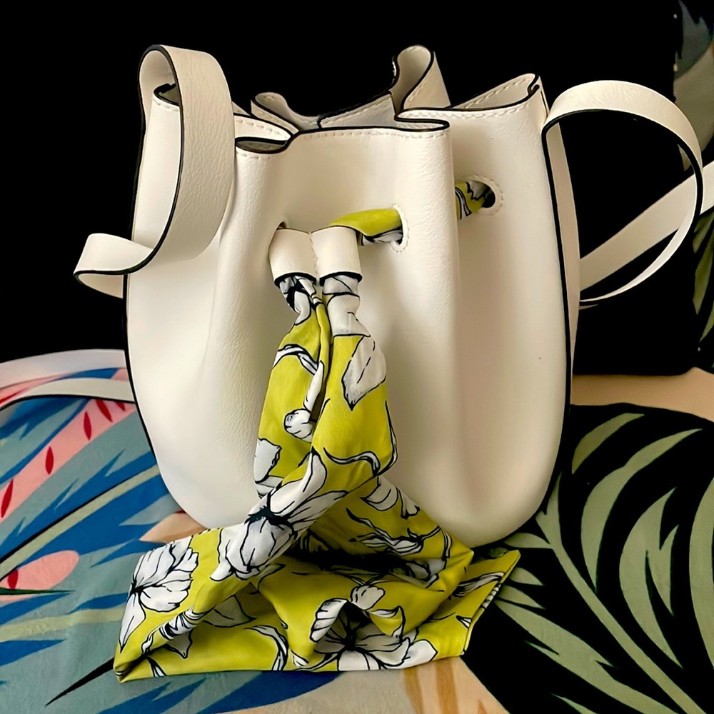 Bucket Bag